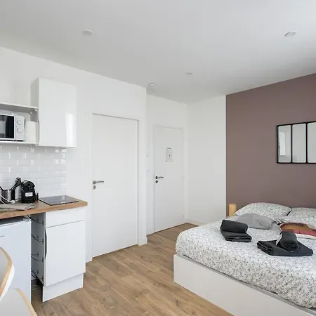 Pommeau Apartment *